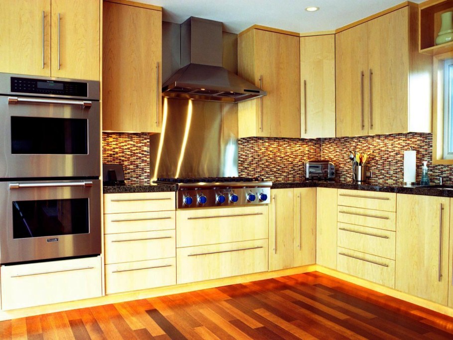 Кухонный гарнитур г образный