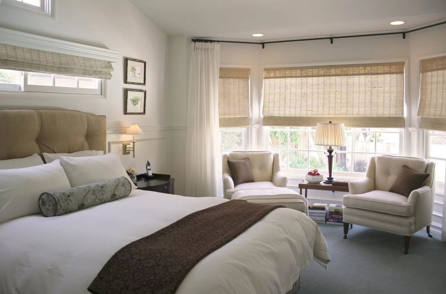 Интерьер прямоугольной комнаты