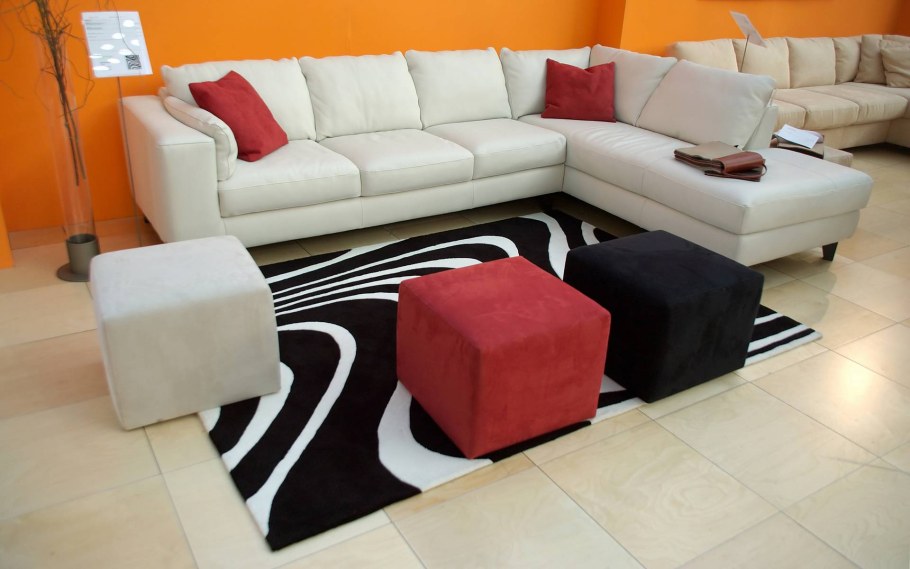 Современные диваны