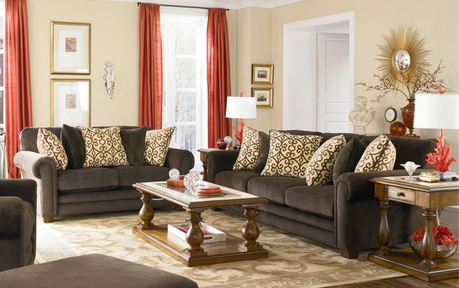 Гостиная в бежевых тонах