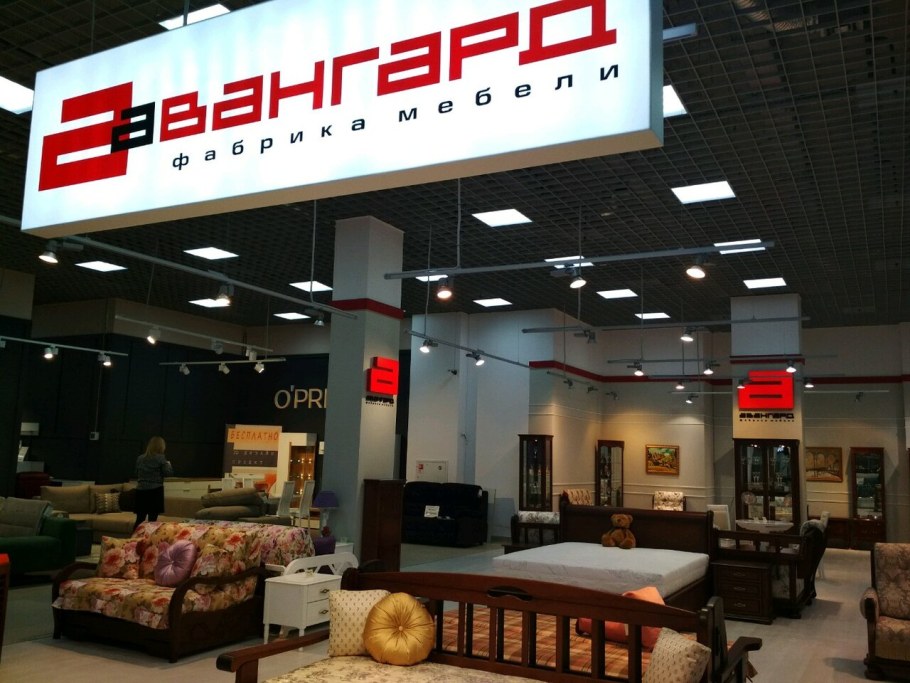 Туалетный столик, трюмо Феникс км-18