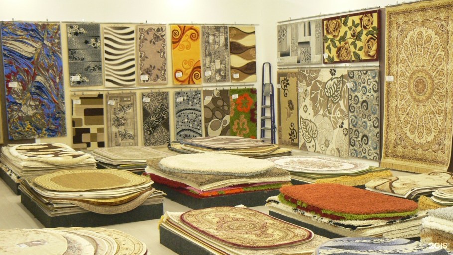 Ковры на рынке