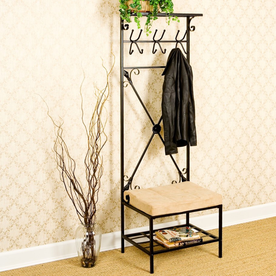 Кованая скамья в прихожую