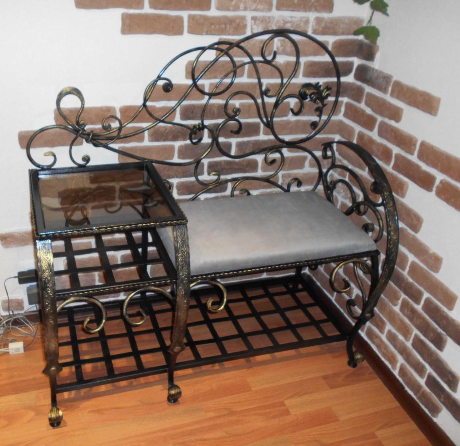 Кованная прихожая