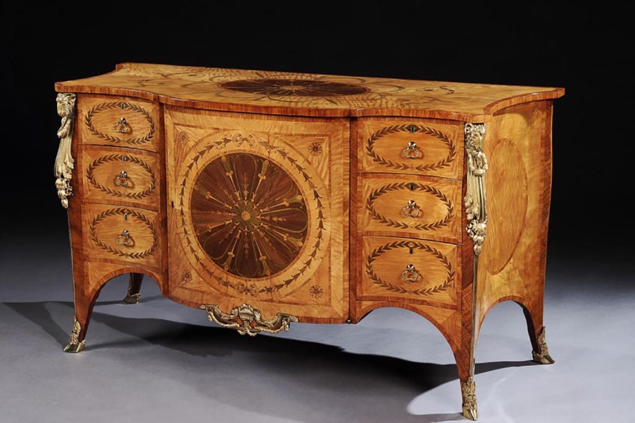 Комод Томас Чиппендейл