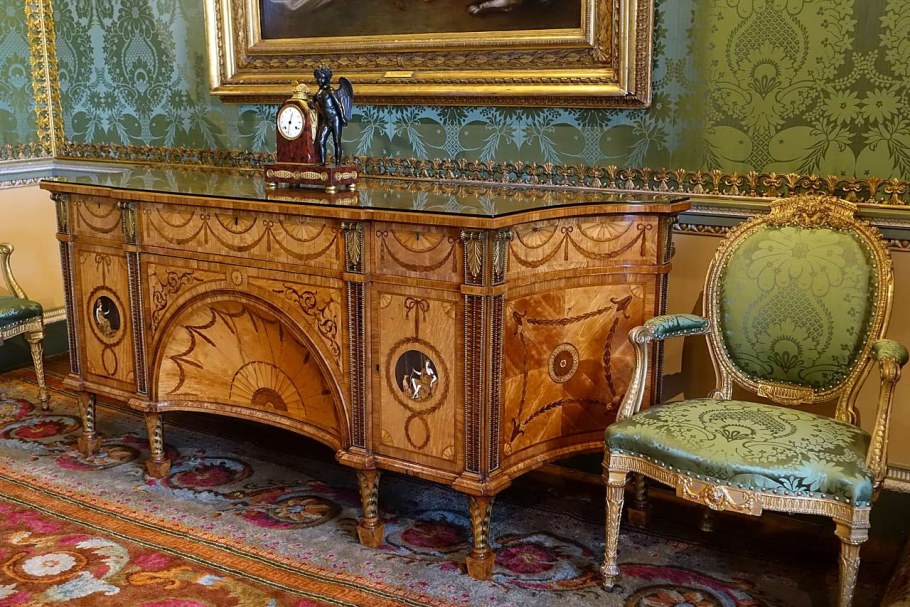 Английская мебель Чиппендейл