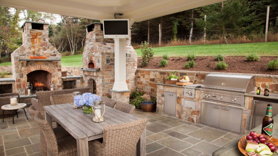 Барбекю на участке