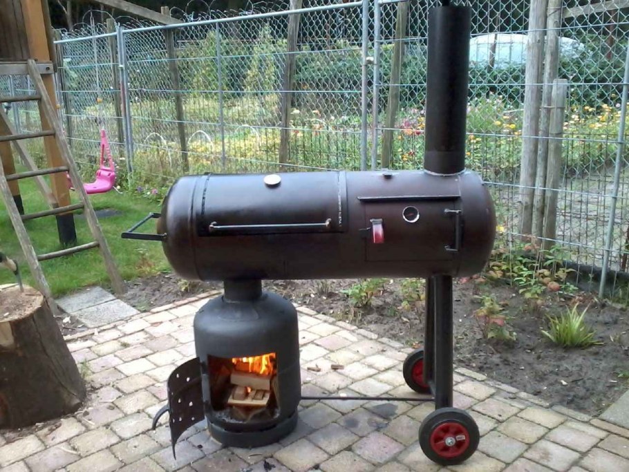 Гриль смокер из газовых баллонов