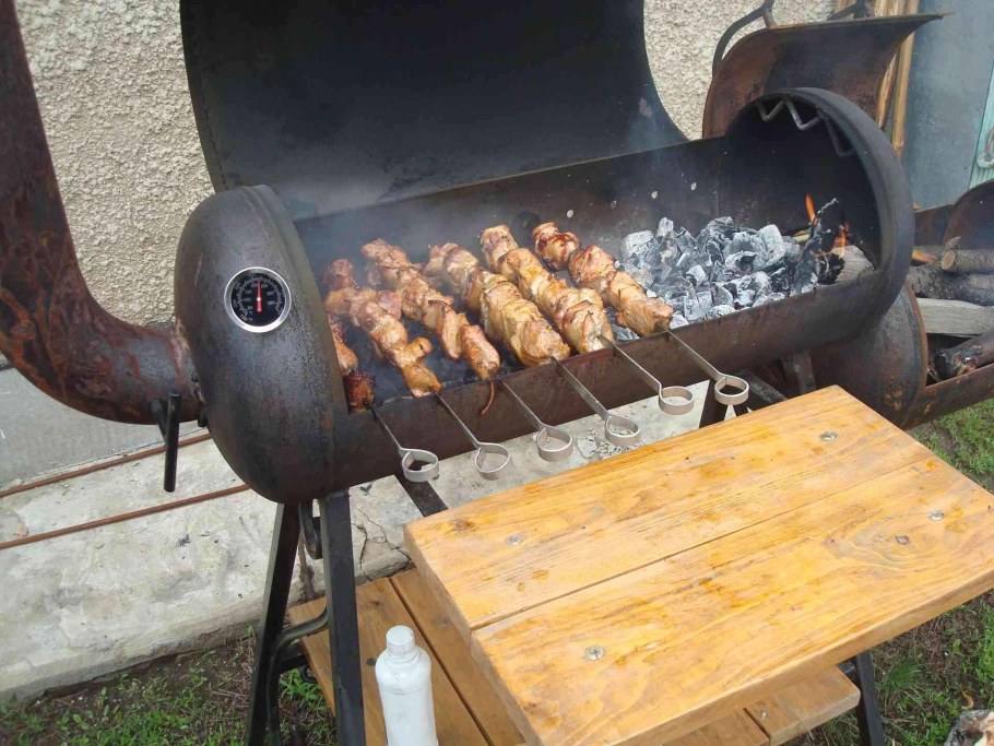 Мангал для шашлыка из газового баллона