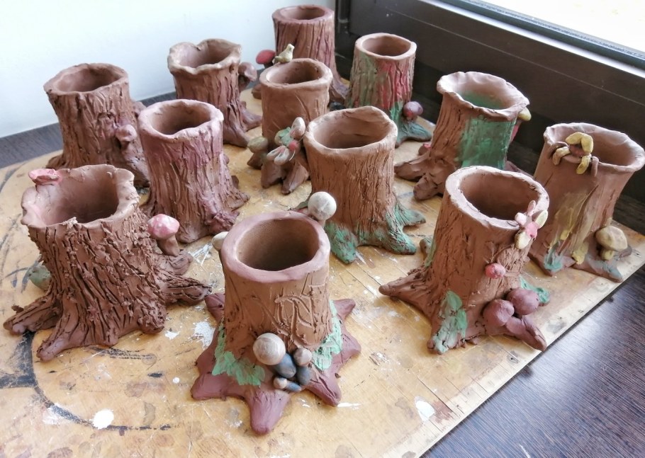 Поделка пенек