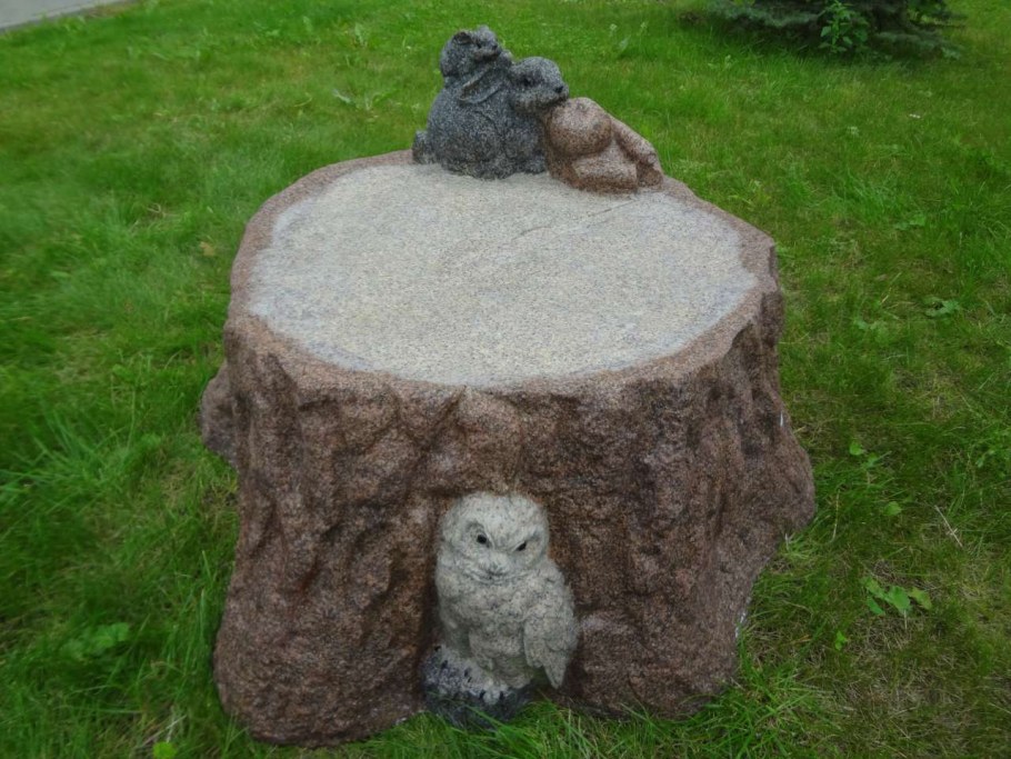 Пенек в интерьере