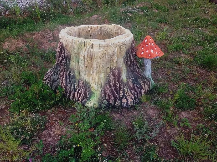 Поделка пенек