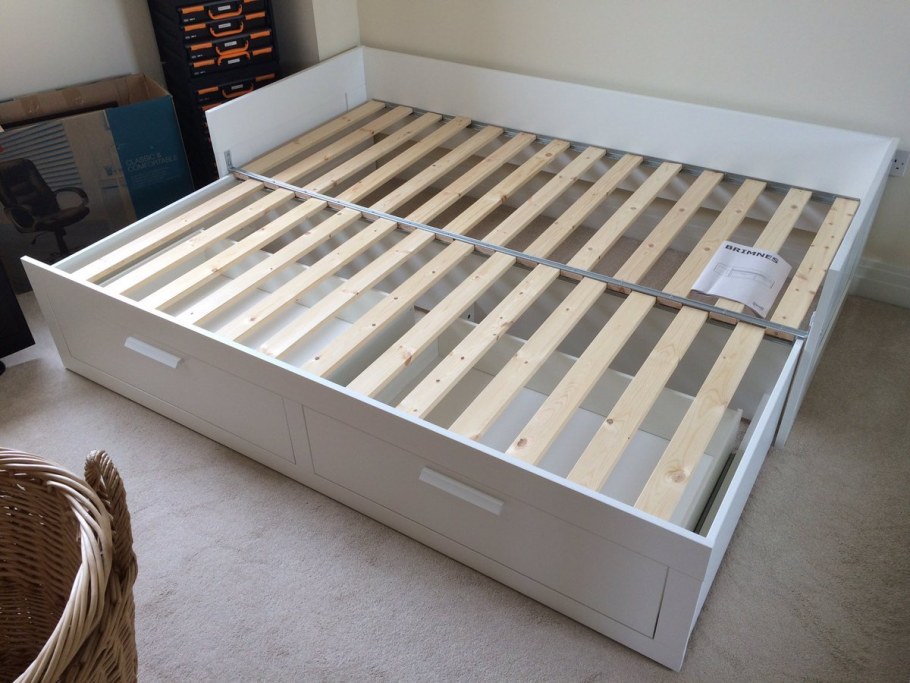 Тахта ХЕМНЭС икеа