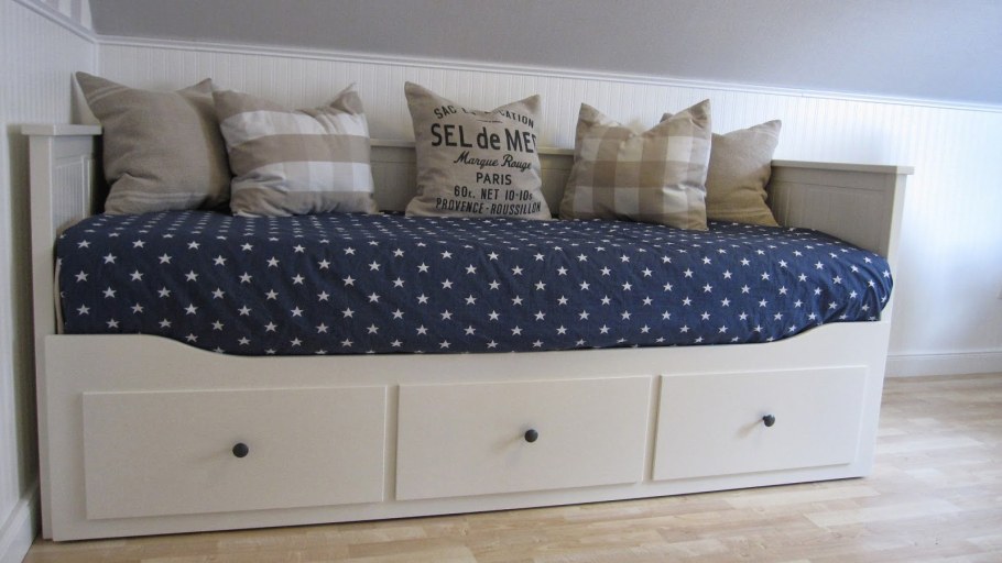 Brimnes БРИМНЭС письменный стол, белый120x65 см