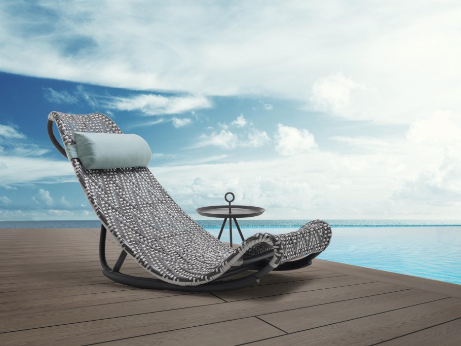 Kettal шезлонг