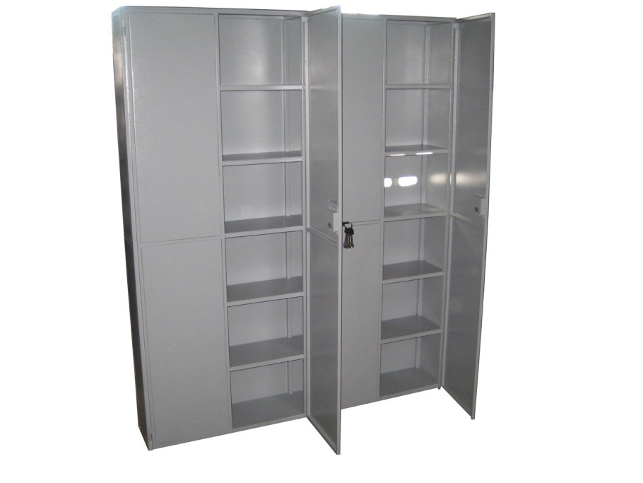 Шкаф для уборочного инвентаря 500*500*1850 шр21п