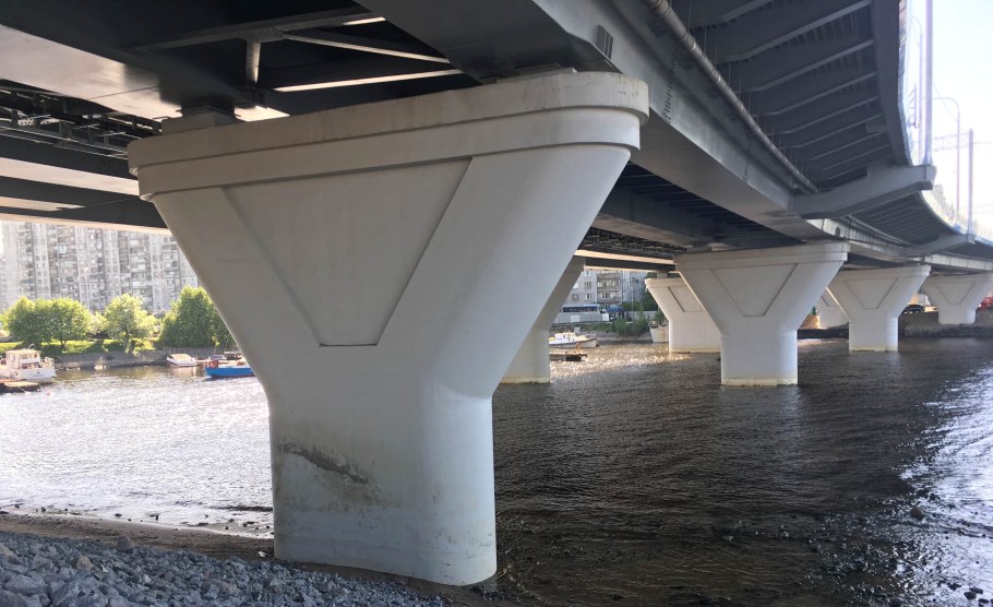 Однопролетный балочный мост