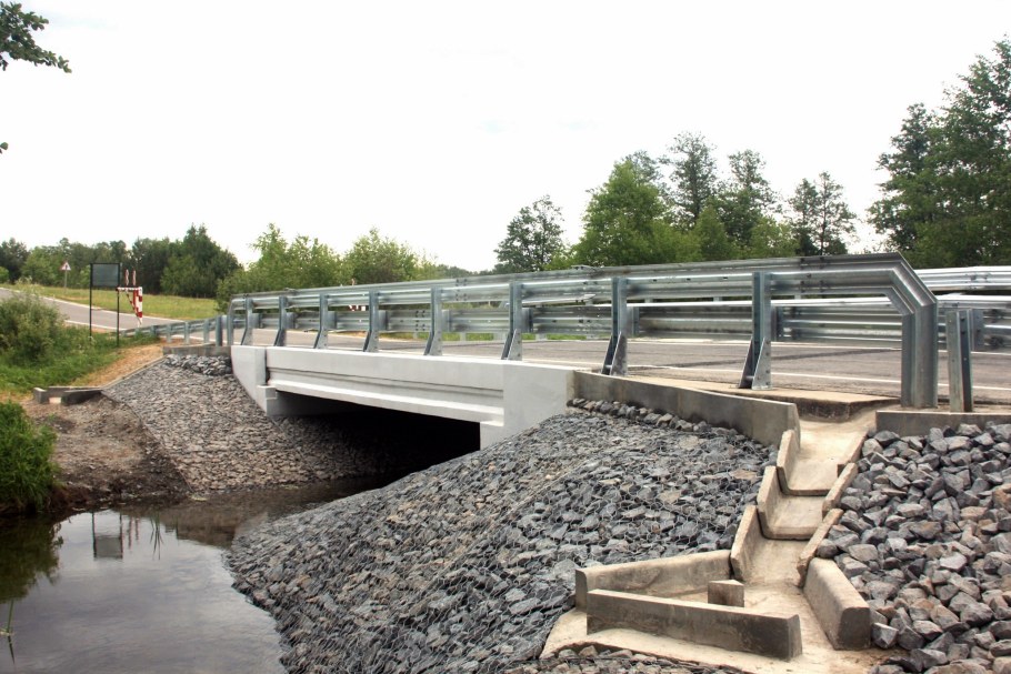 Пролетное строение путепровода