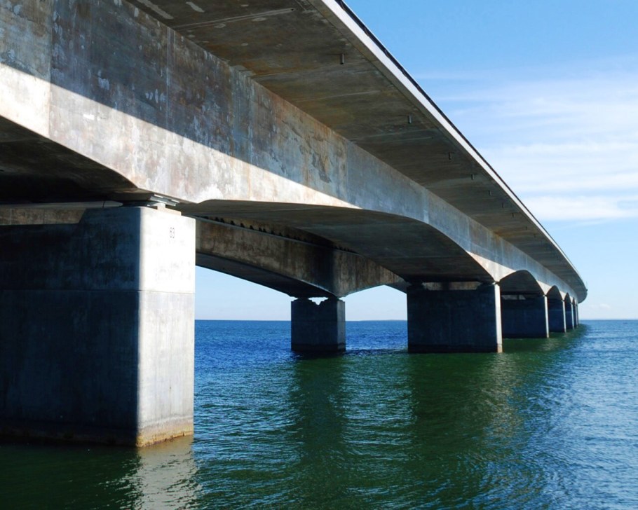 Фрунзенский мост через реку Самара