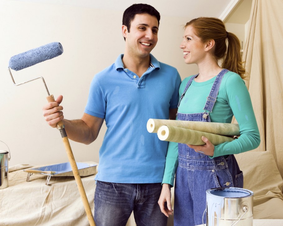 Оклеивание обоев