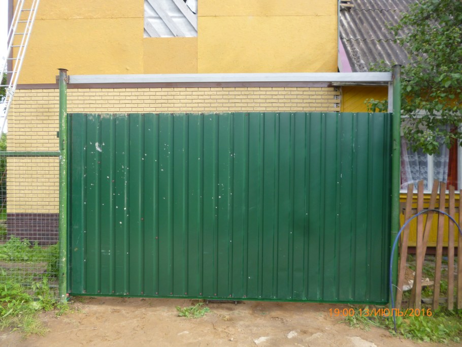 Подвесные откатные ворота