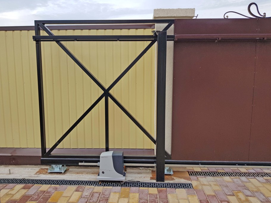 Откатные ворота схема Яксель