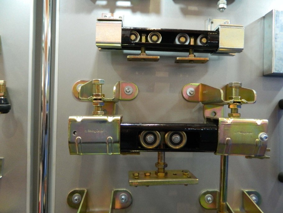 Подвесные промышленные ворота