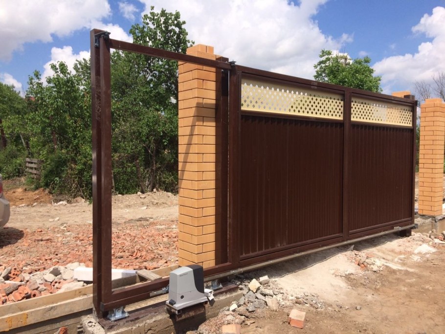 Раздвижные ворота на роликах