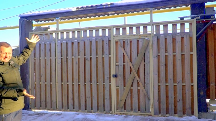 Подвесные откатные ворота для дачи