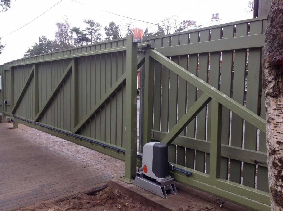 Консольные откатные ворота