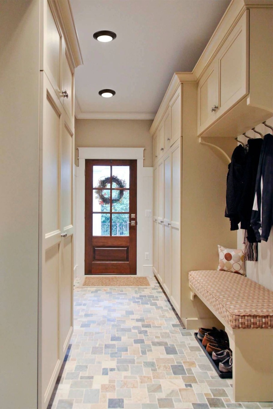 Прихожки для узкойго коридара