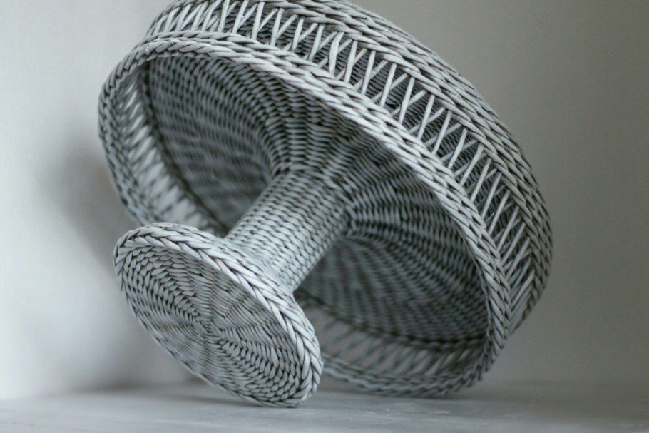 Полки из бумажной лозы