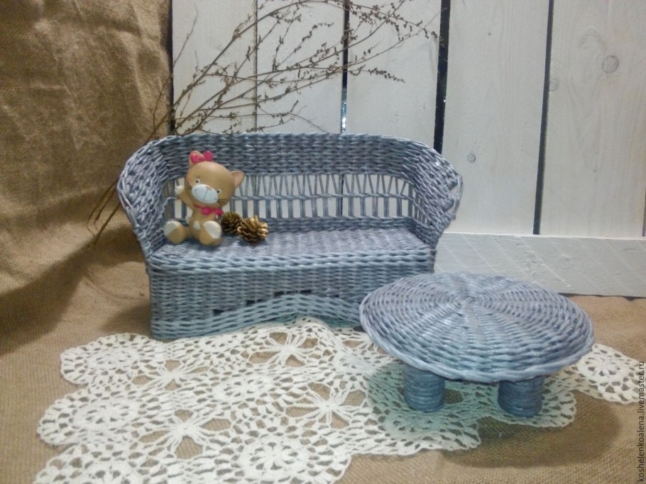 Мебель из газетных трубочек