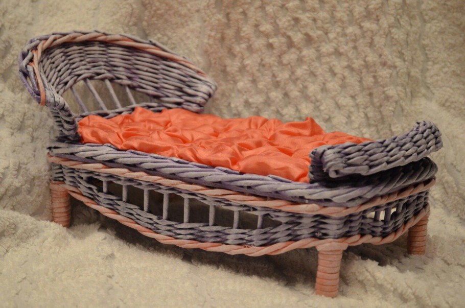 Пошаговая инструкция по плетению мебели из газетных трубочек для начинающих