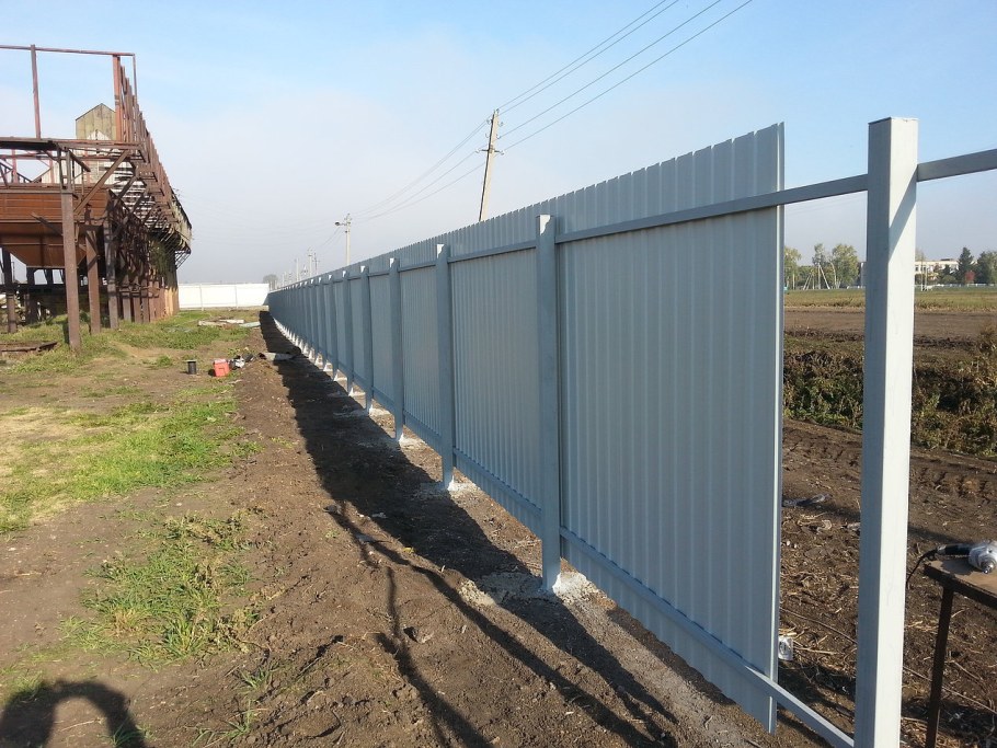 Забор из профлиста