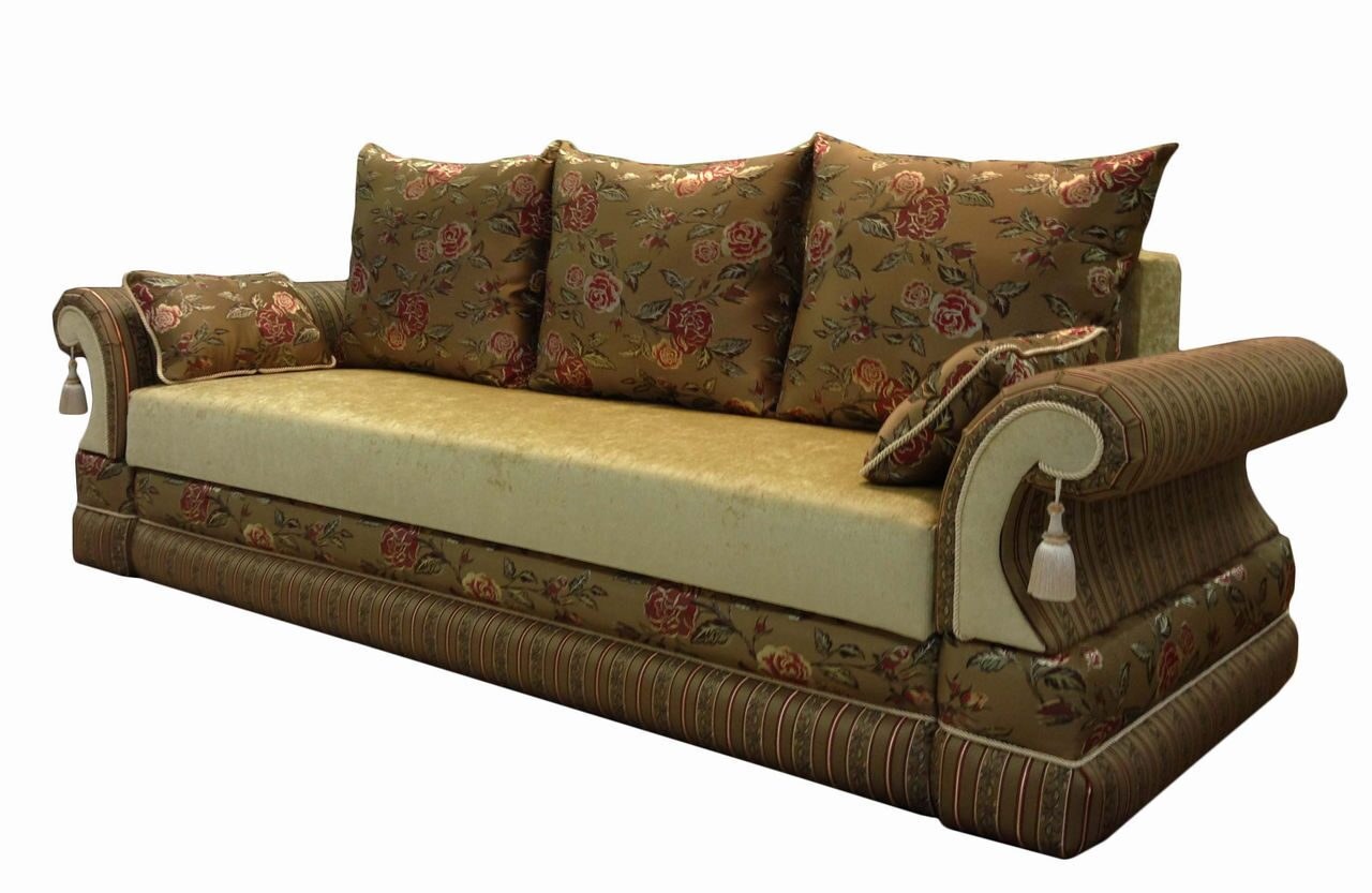 Цена дивана в спб фото. Красивые диваны. Недорогие диваны. Красивые недорогие диваны. Диван с орнаментом.