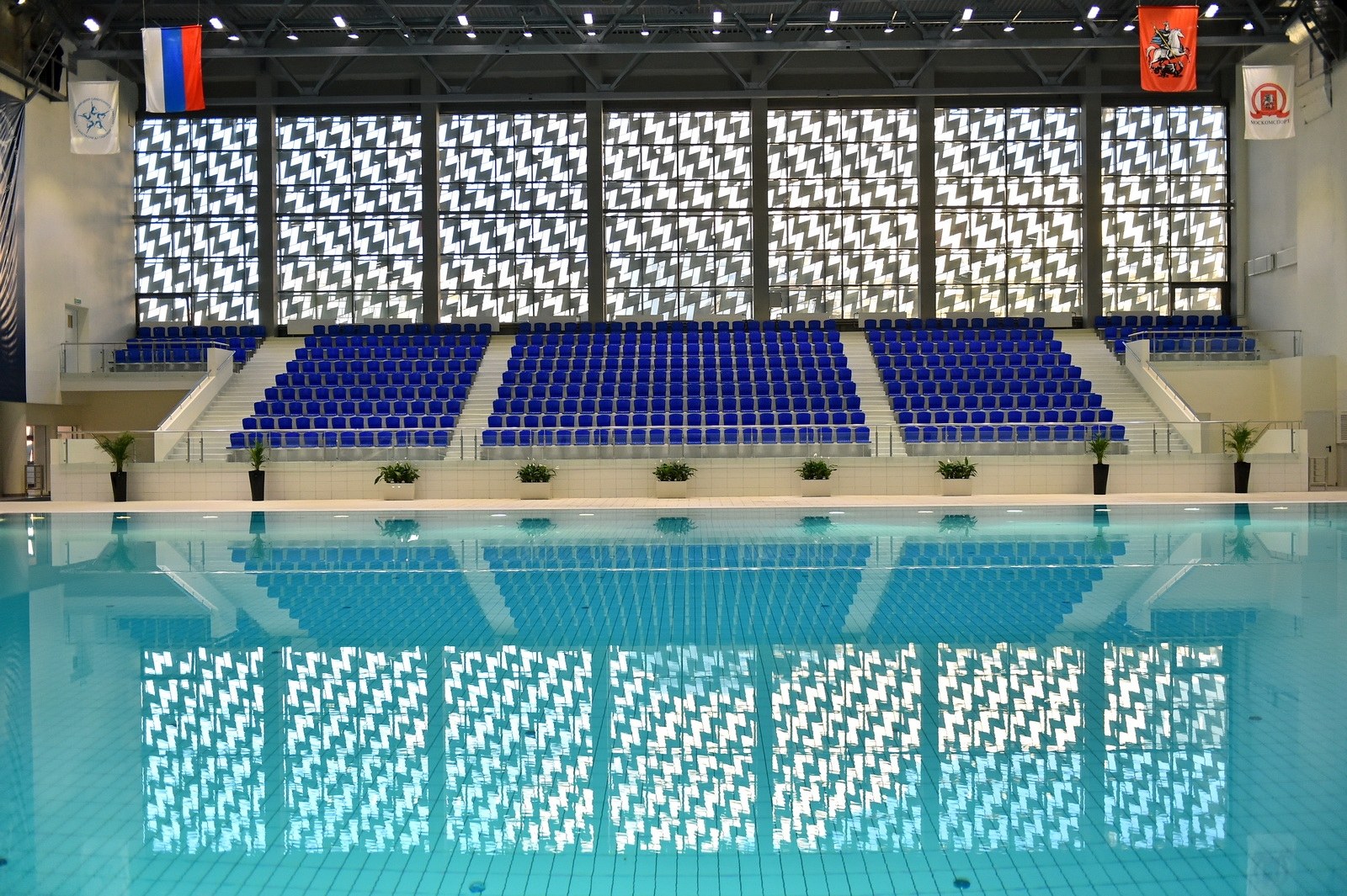олимпийский бассейн москва