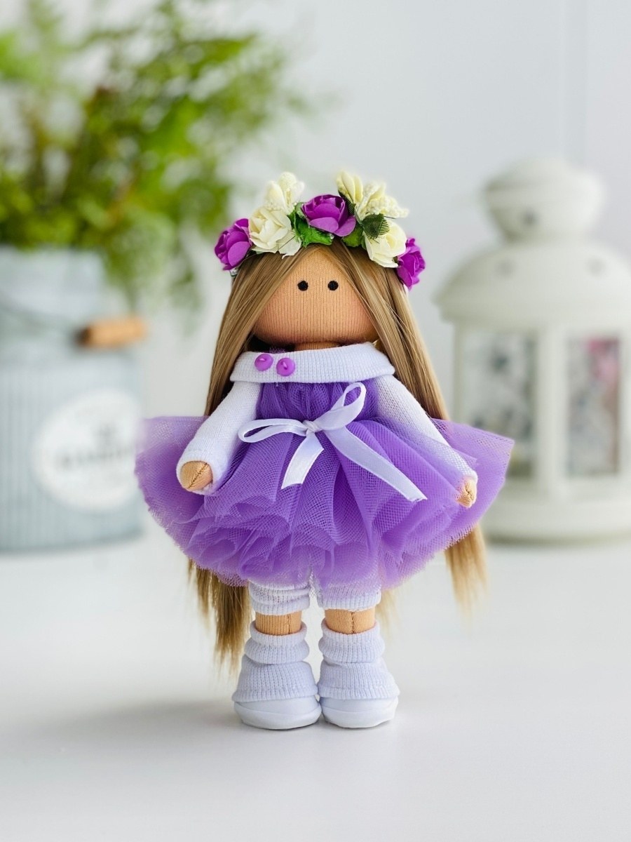 Кукла Элли Доллс