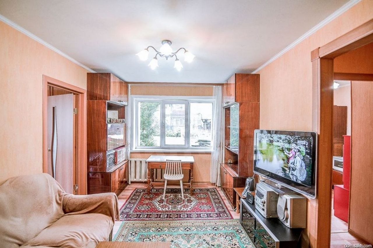 Купить двухкомнатную квартиру в пятиэтажке