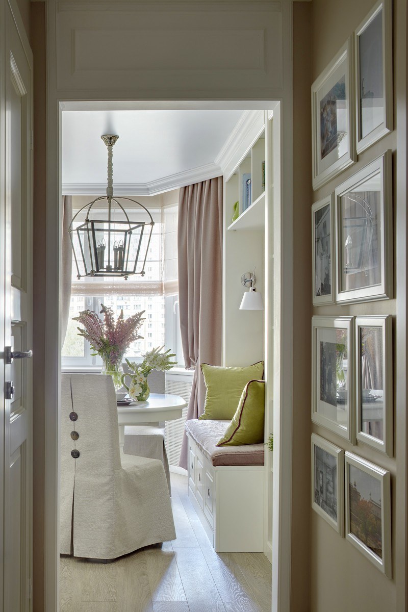 Прихожая п 44 трешка