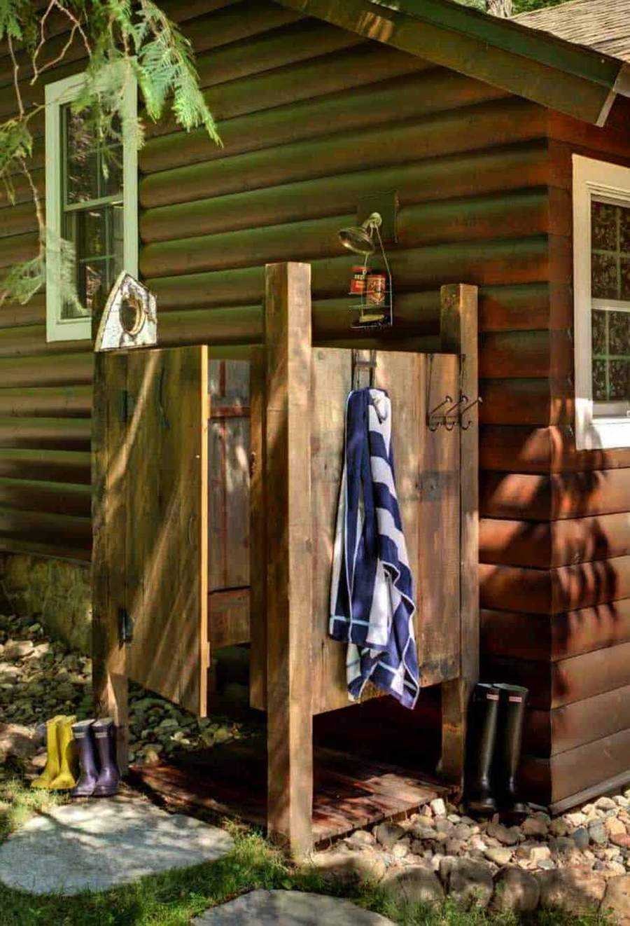 Душ на дачном участке