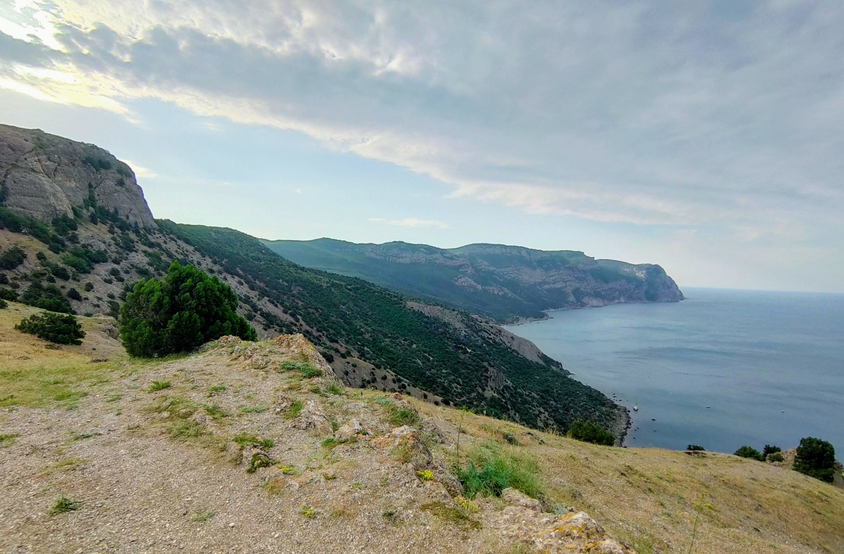 Самая большая крыма. Ласпи Балаклава. Дача Матвиенко в Крыму Ласпи. Ласпи гора спящая красавица. Ласпи тропа Моисея.