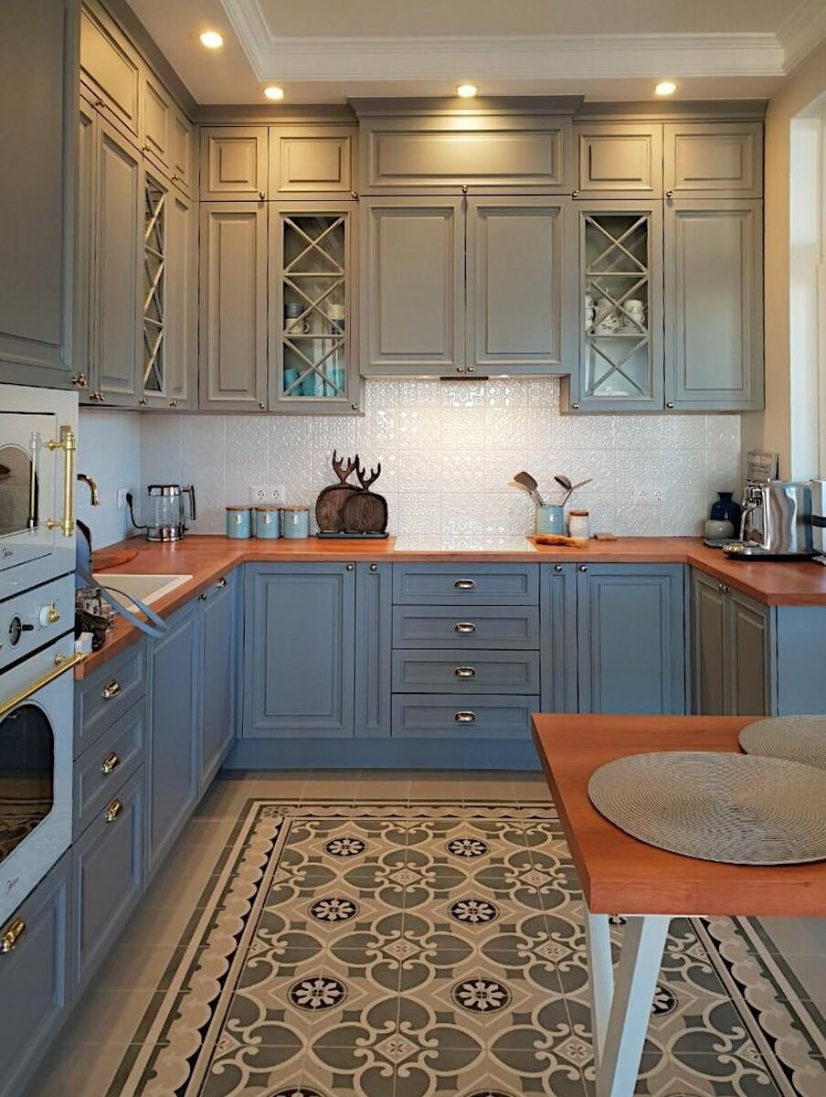 Кухня угловая Неоклассика беж