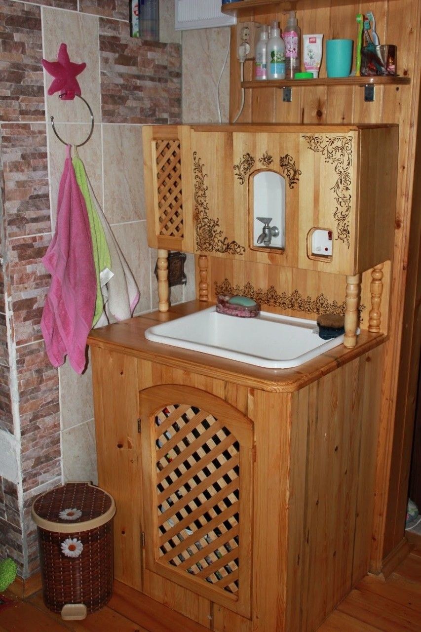 Уличный умывальник для дачи