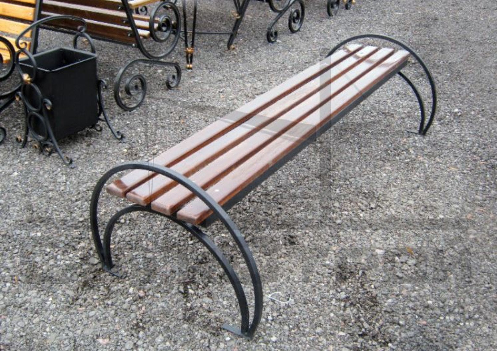 красивые скамейки из металла для дачи