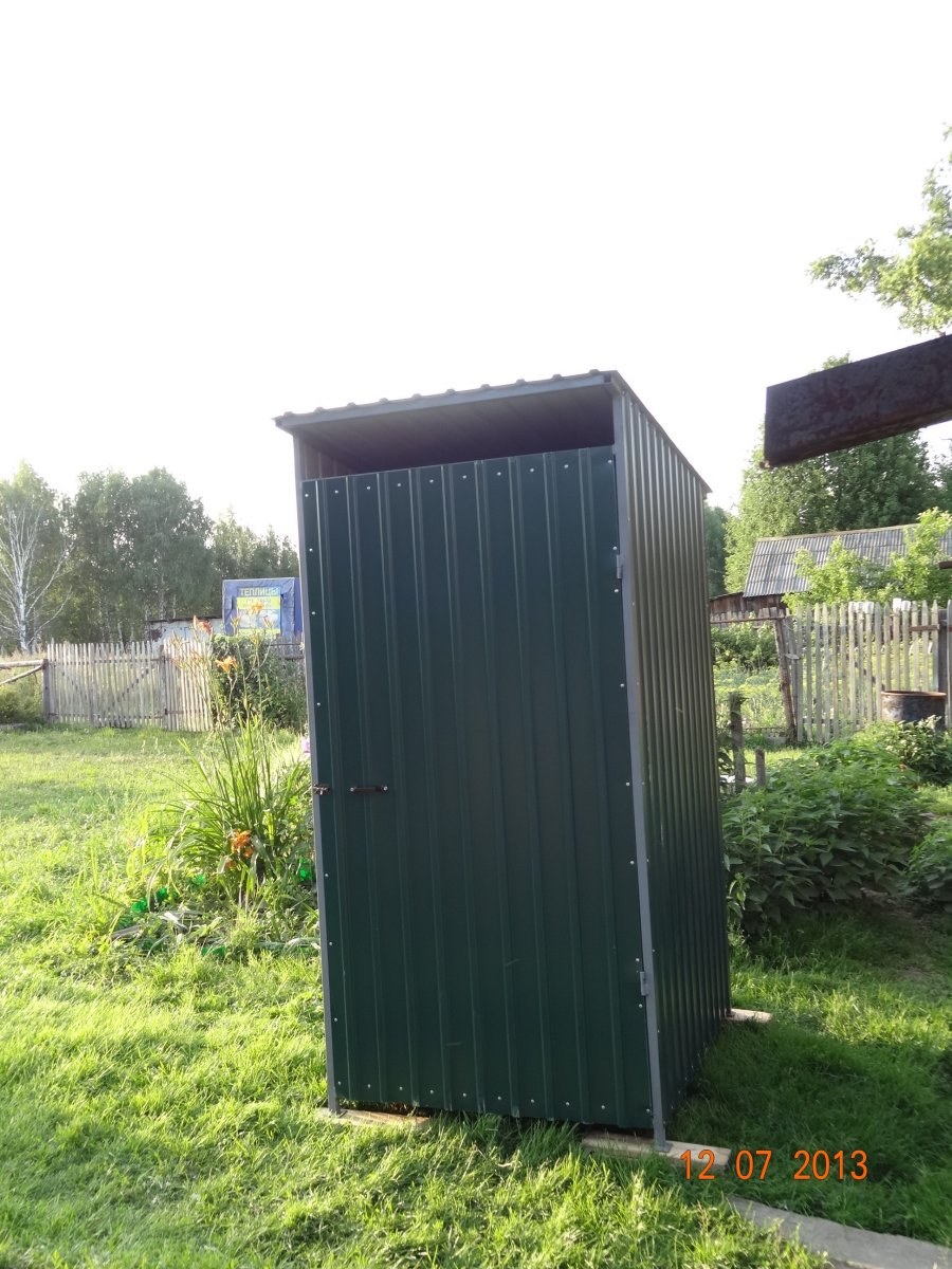 Туалет из профнастила