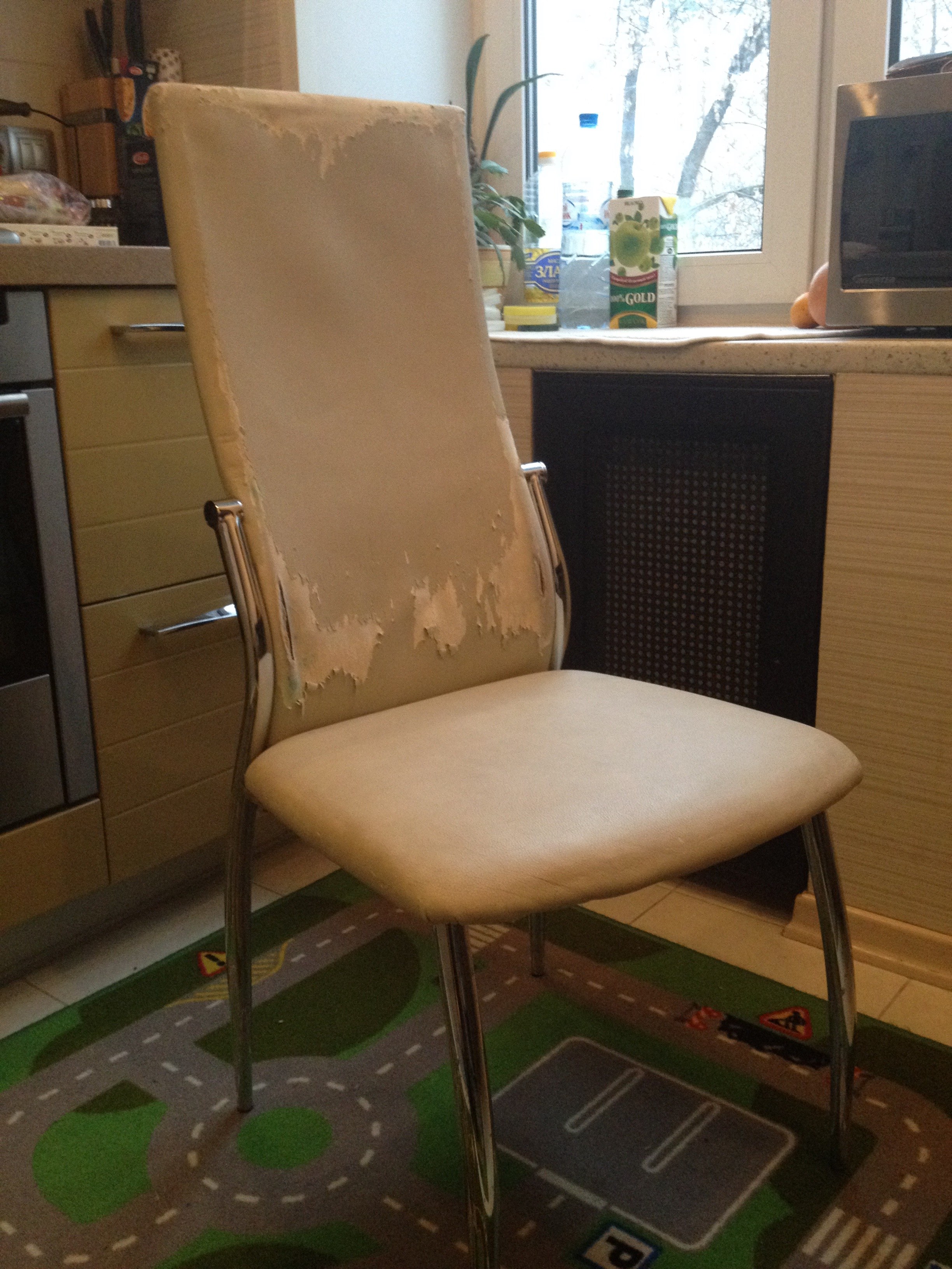обивка сидений стульев искусственной кожей