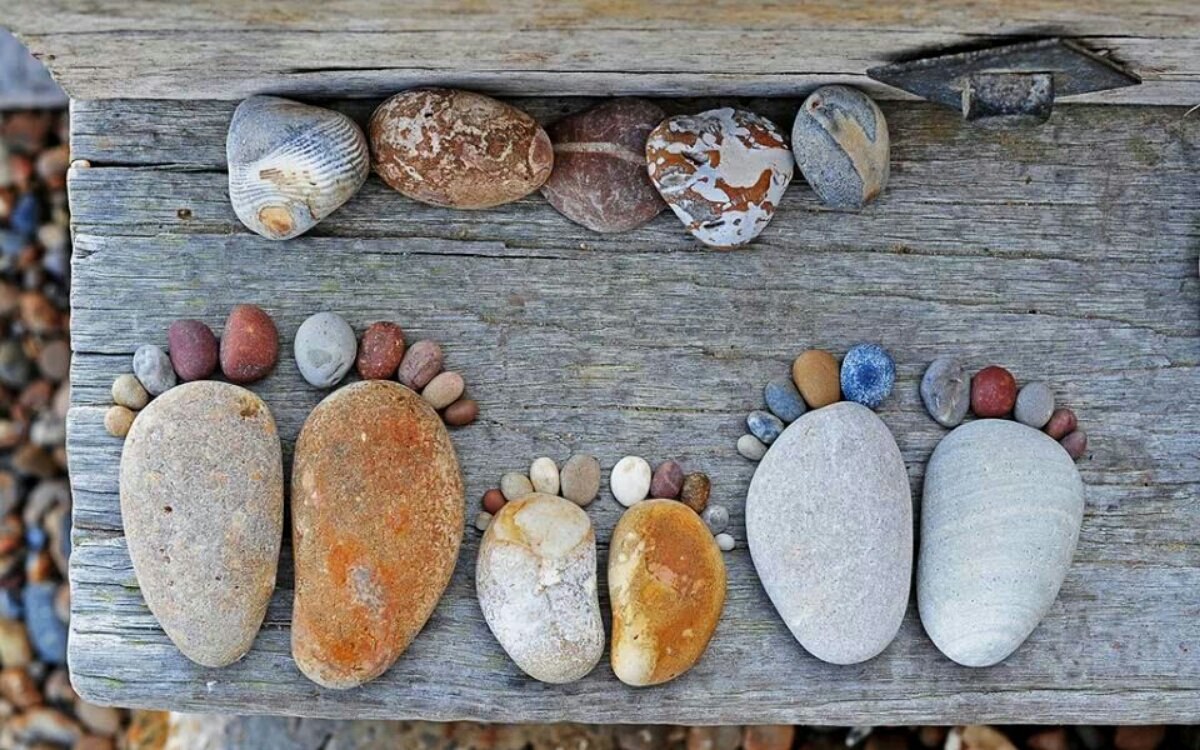 фото поделок из морских камней