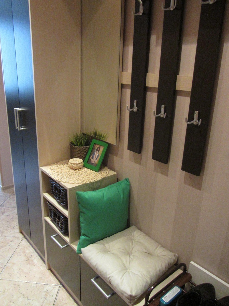 Мебель для маленькой прихожей в хрущевке