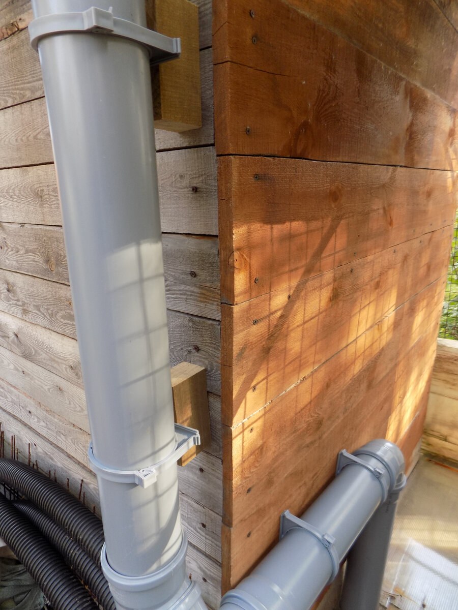 Чертеж дачный туалет Теремок